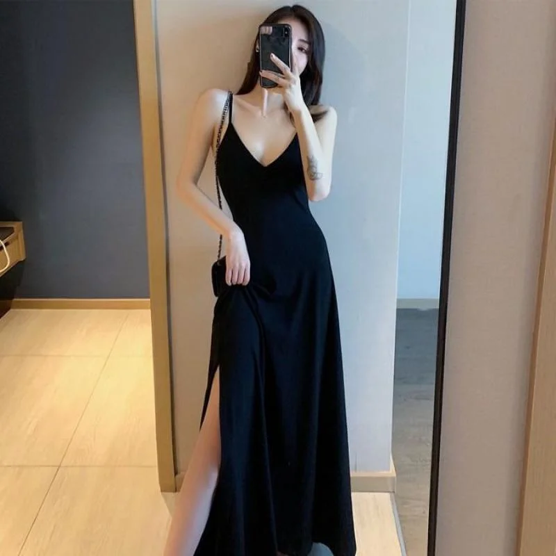 Julia Fashion - New Solid Black Dress