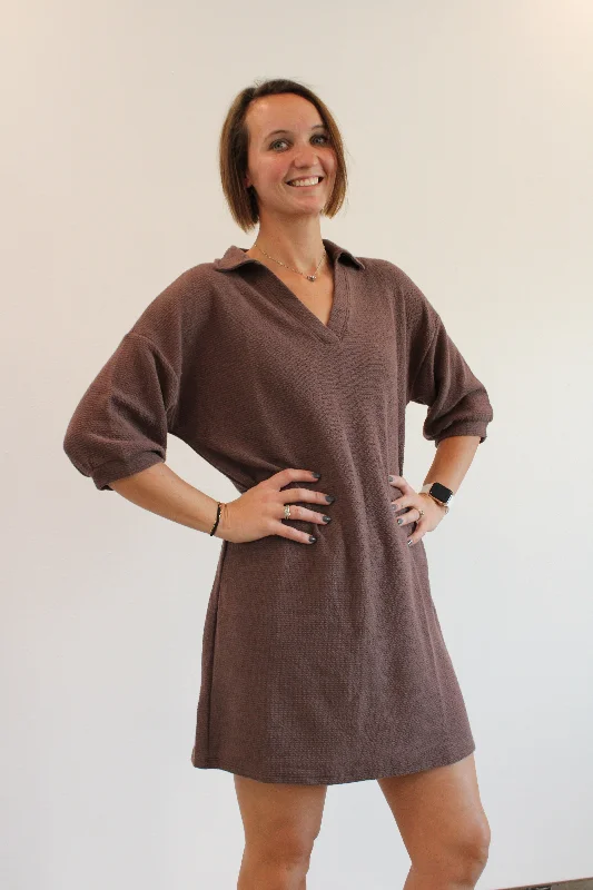 LAINA KNIT COLLARED DRESS